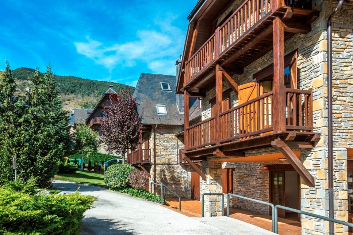 Апарт отель Vielha XV Экстерьер фото